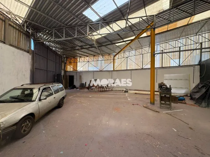 Salão para alugar, 250 m² por R$ 3.000/mês - Parque Jaraguá - Bauru/SP