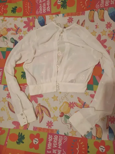 Vendo Roupas super conservadas
