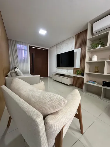 Casa de condomínio à venda no Morros