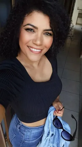 Trabalho como babá e cuidadora