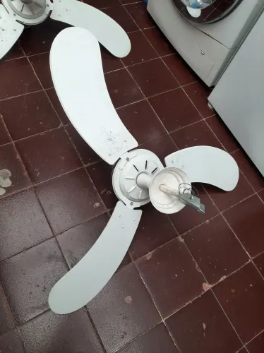 Ventilador de teto *1 por R$110 ou os dois por R$ 200* 