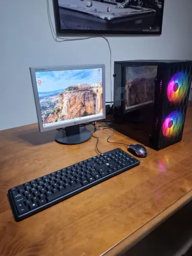 Computador i3 Completo | SSD 240 GB | 8GB RAM | Fonte 80 Plus Bronze