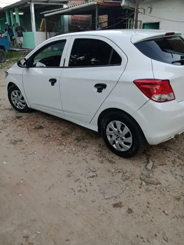 Chevrolet Onix JOY Hatch 1.0 8V Flex Mec. 4P 2018