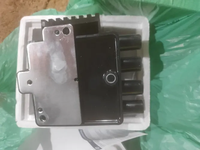 Bobina de ignição do Corsa 96 1.6 nova 260 reais