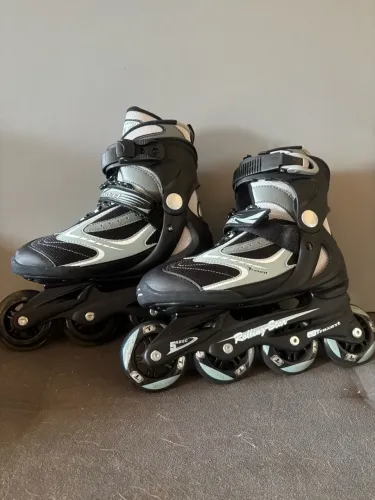 Patins tamanho 36