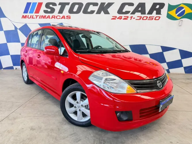 Nissan Tiida SL 1.8/1.8 Flex 16V Aut. 2012