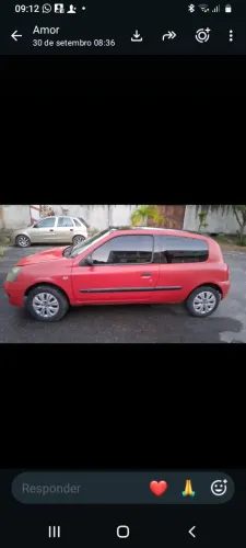 Renault Clio Hi-flex 1.0 16V 3P 2011