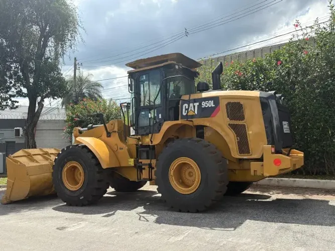 Pa Carregadeira CAT 950L - 2019