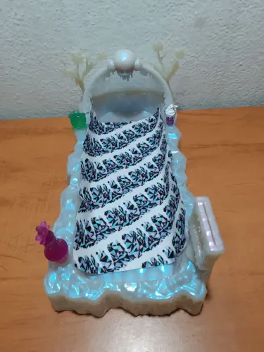 Monster High cama Abbey 