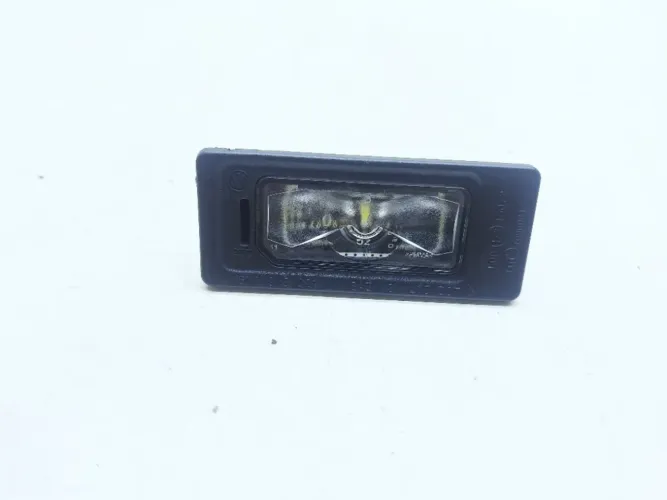 Luz Placa Traseira Vw Jetta Gli 2.0 2023 2024 5NA943021
