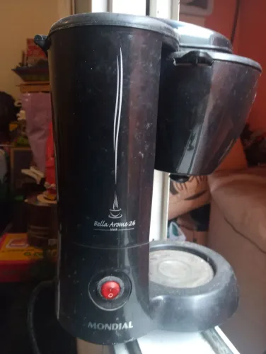 Cafetera Mondial Bella Arome 26.