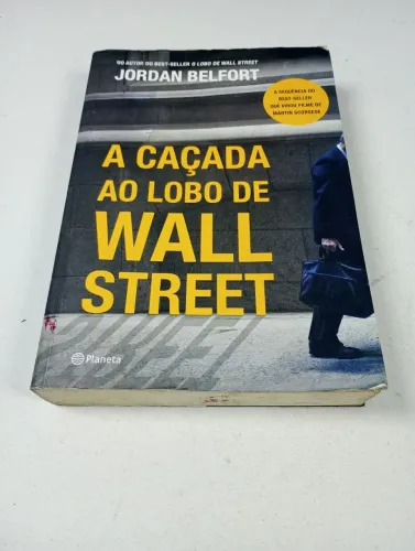 Livro A Caçada Ao Lobo de Wall Street - Preço De Desapego