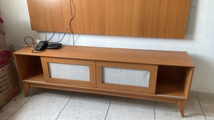 Raque para sala ou escrito amadeirado
