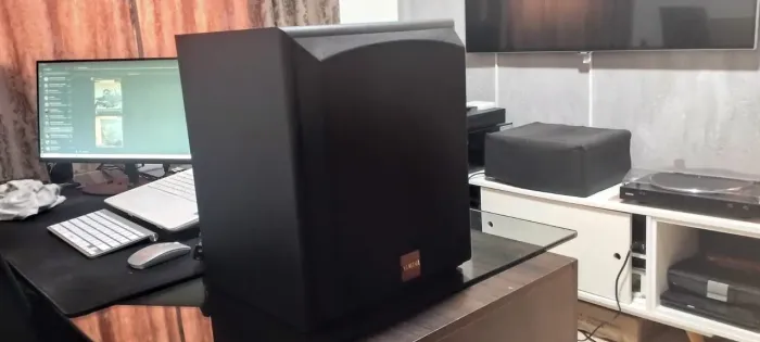 Subwoofer Yamaha SW P40 Solid State Bass Reflex bivolt