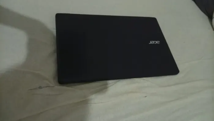 Notebook Acer Aspire 5 ótimo estado. Aceito negociação!