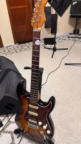 Guitarra Michael STM Séries com Upgrades Luthier
