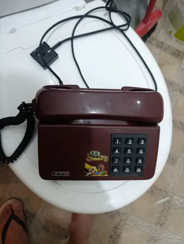 Telefone antigo