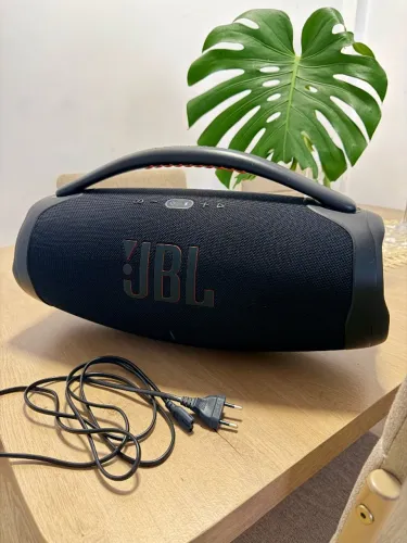 JBL Boombox 3
