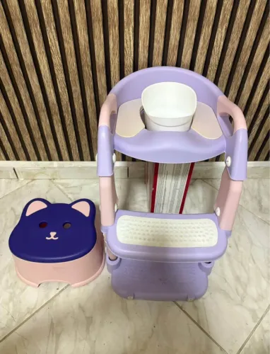 ASSENTO REDUTOR ESCADINHA INFANTIL COM BANQUETA DEGRAU