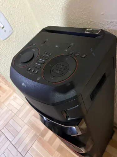 Vendo rádio em ótimo estado super potente