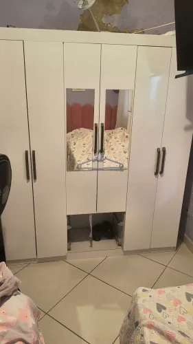 Guarda Roupa