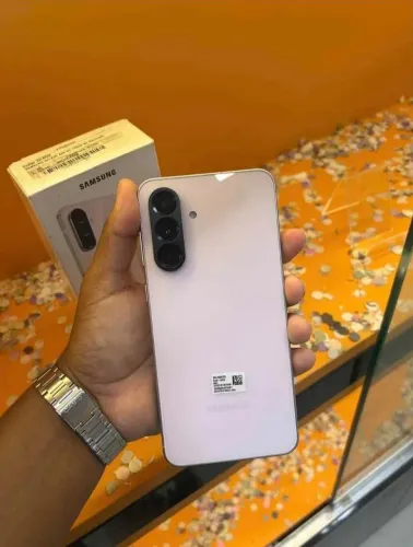 A56 5g 2 meses de uso 128 12 de ram zero bala 