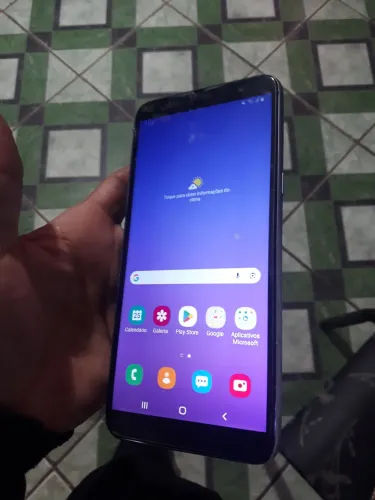 J8 Sansung 