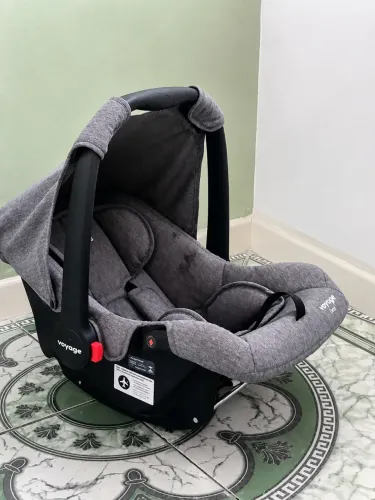 Bebê conforto Voyage