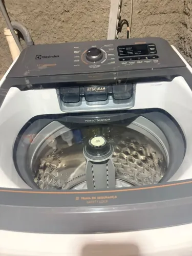 Maquina de Lavar 17 kg