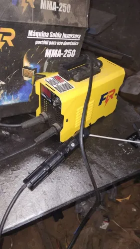 Máquina de solda inversora