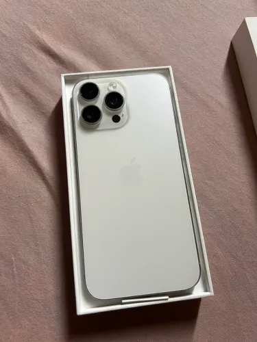 iPhone pro max 16 256GB
