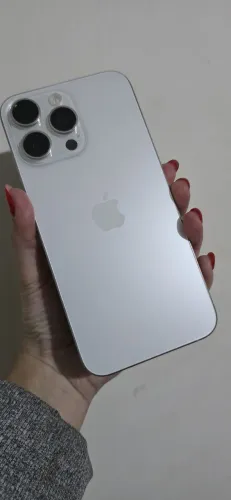 IPHONE 15 PRO MAX 256 BRANCO TITÂNIO