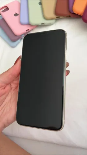 IPhone 11 na caixa
