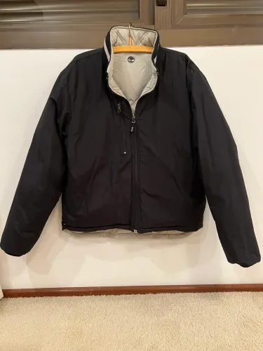 Jaqueta Timberland de pena de ganso masculino, dupla face preta e cinza 