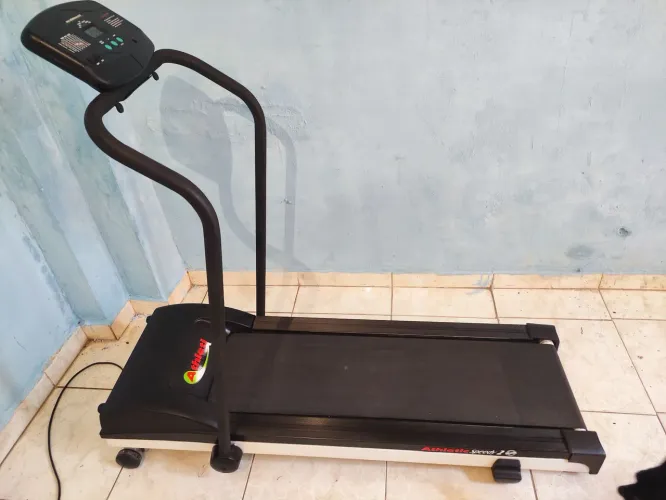 Esteira Elétrica Athletic Speedy 2,110KG até 9kmh