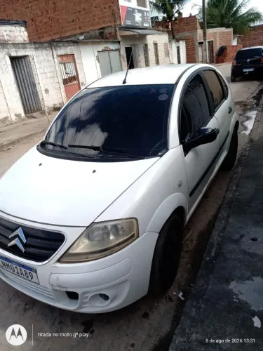 Citroen C3 GLX 1.4/ GLX Sonora 1.4 Flex 8V 5P 2012