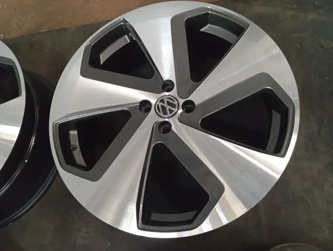 Rodas aro 20 furacão 4/100 golf GTI 