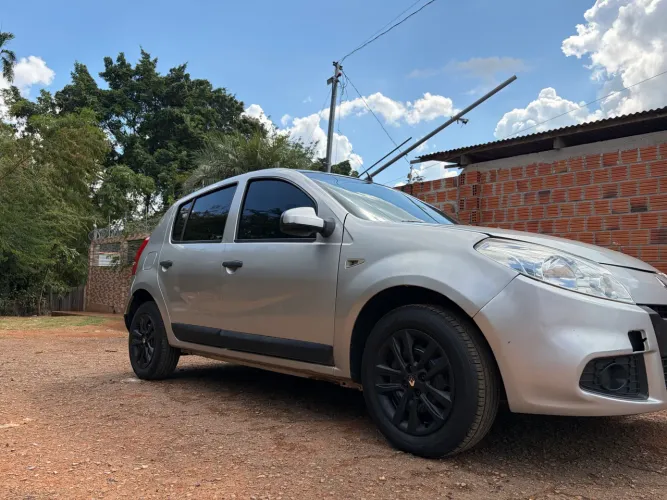 Renault Sandero Expression Hi-flex 1.6 8V 5P 2012