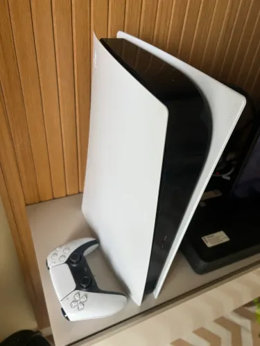 PLAYSTATION 5 NOVO DEMAIS