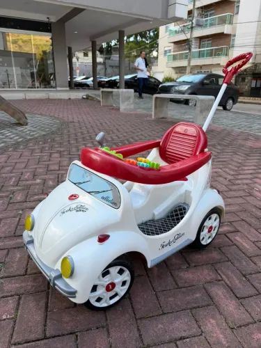 Carrinho fusca de criança
