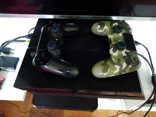 PS4 Fat