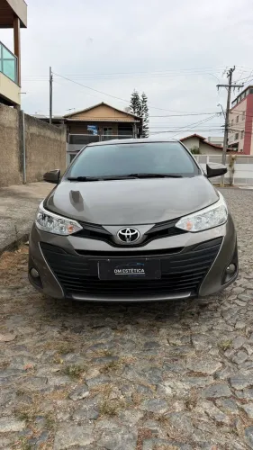 Toyota Yaris XL Sedan 1.5 Flex 16V 4P Mec. 2019