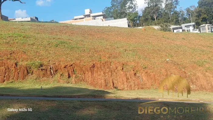 TERRENO EM CONDOMÍNIO À VENDA EM ATIBAIA | 601m² | VISTA PRIVILEGIADA