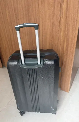 Mala Grande de Viagem (Porão 30 kg) | 8 Rodas 360° | Excelente Estado