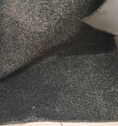 TAPETE FELPUDO RASTEIRO GRAFITE MESCLADO 
