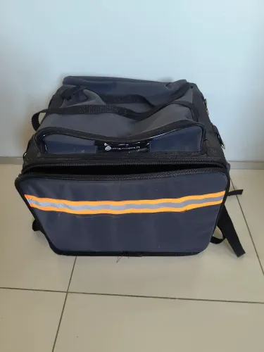 Beg reforçada maderite nova, para transportes bebidas matérias pesados, valor 250 reais. 