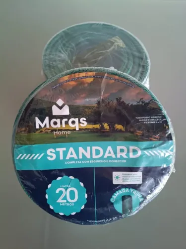 Mangueira de jardim 20m com conector e bico