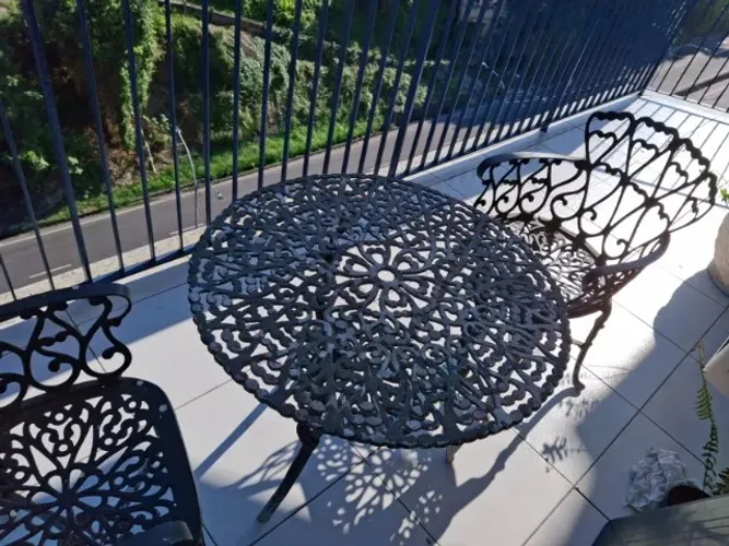 Mesa de ferro fundido para varanda ou jardim