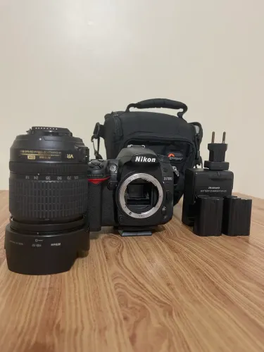 Câmera Nikon D7000