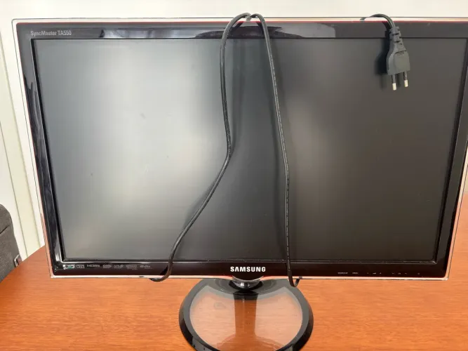 Monitor/TV Samsung 24" 2011